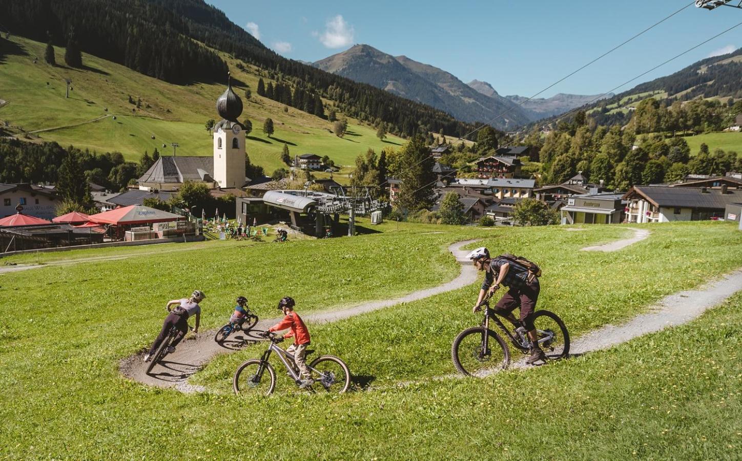 Apartments Salzburgerhof Saalbach-Hinterglemm Esterno foto